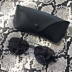 DIFF Cruz Sunglasses